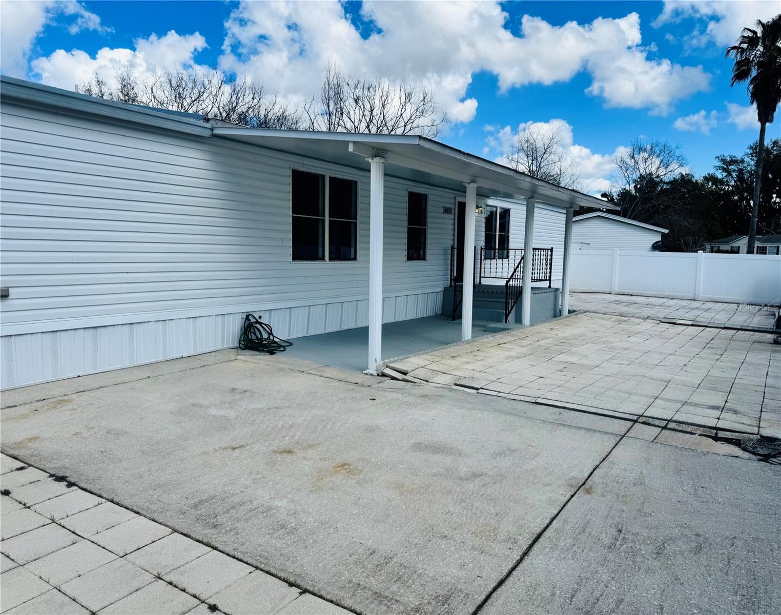 Image 5 of 39 For 4822 Rolling Meadow Drive