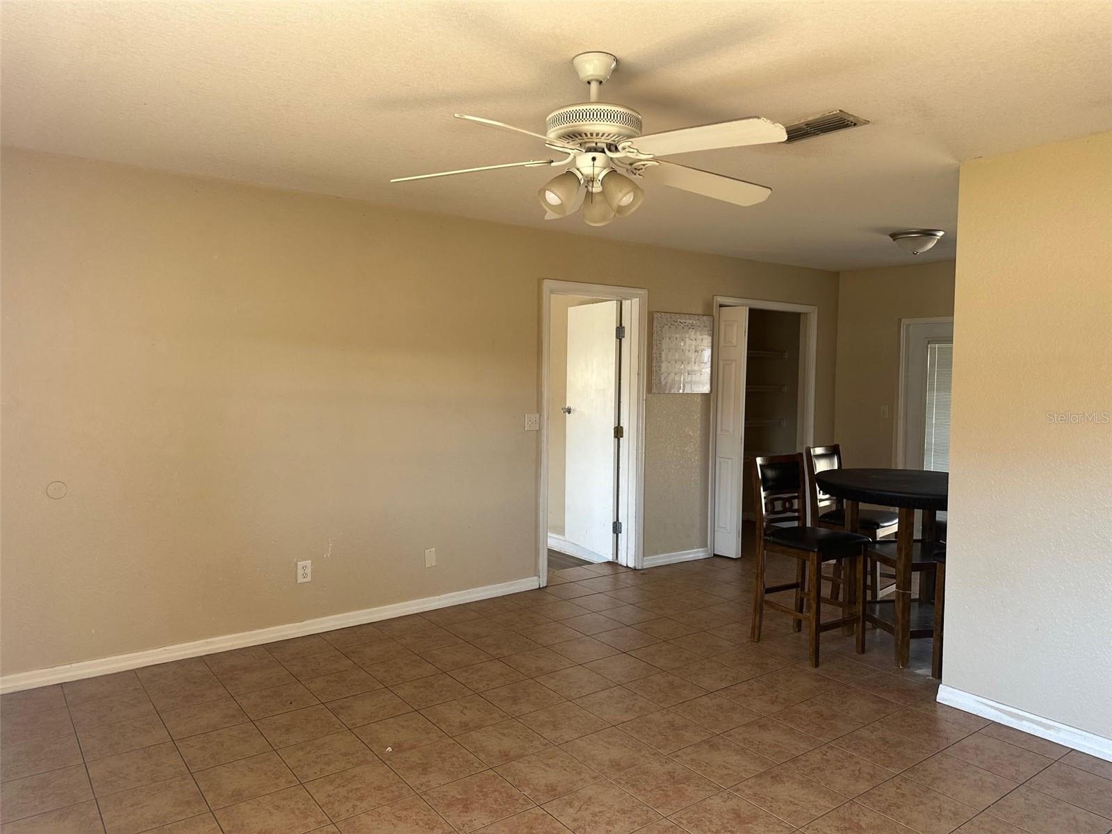 Image 3 of 9 For 485 Assembly Street