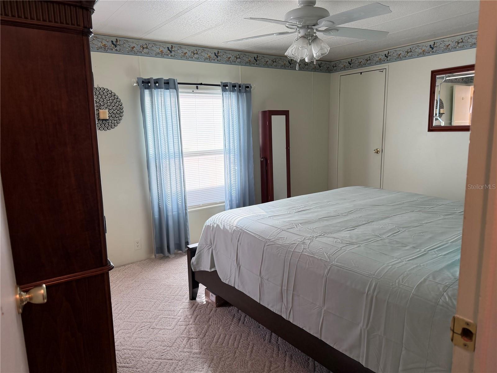 Image 10 of 16 For 4526 Redwood Street