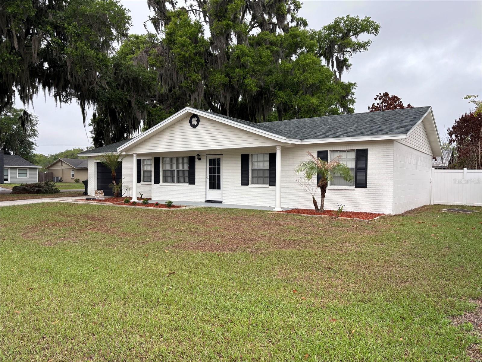 Image 2 of 30 For 890 White Birch Lane