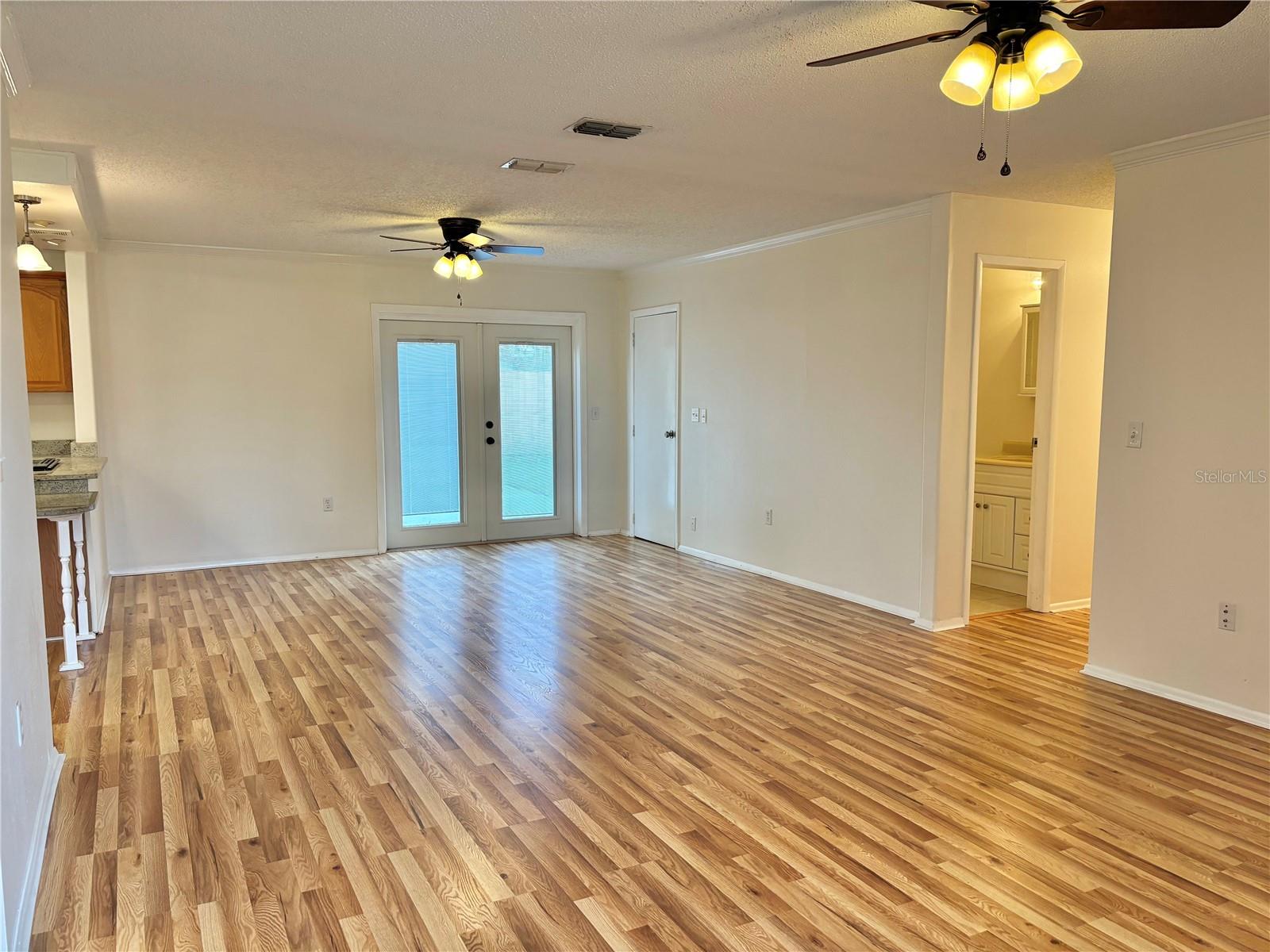 Image 6 of 30 For 890 White Birch Lane