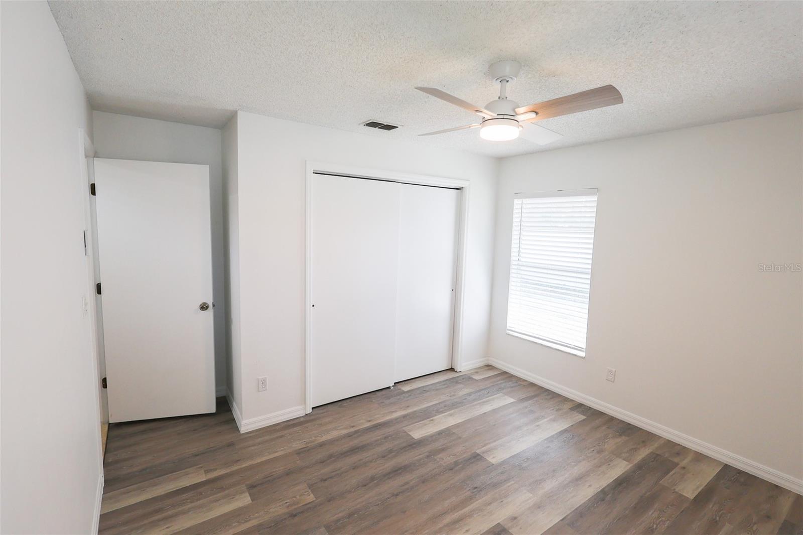 Image 13 of 16 For 918 Grape Avenue