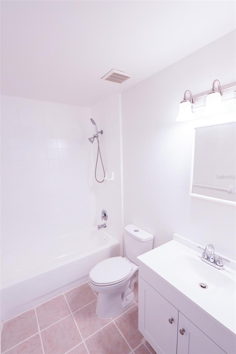 Image 9 of 16 For 918 Grape Avenue