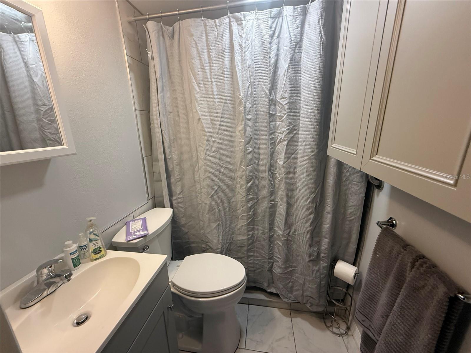 Image 18 of 22 For 120 4th Wahneta Street E