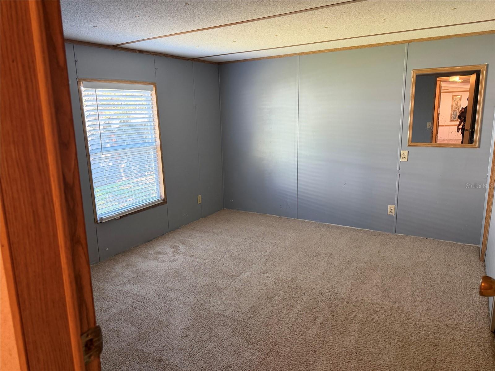 Image 14 of 16 For 1914 Regina Drive