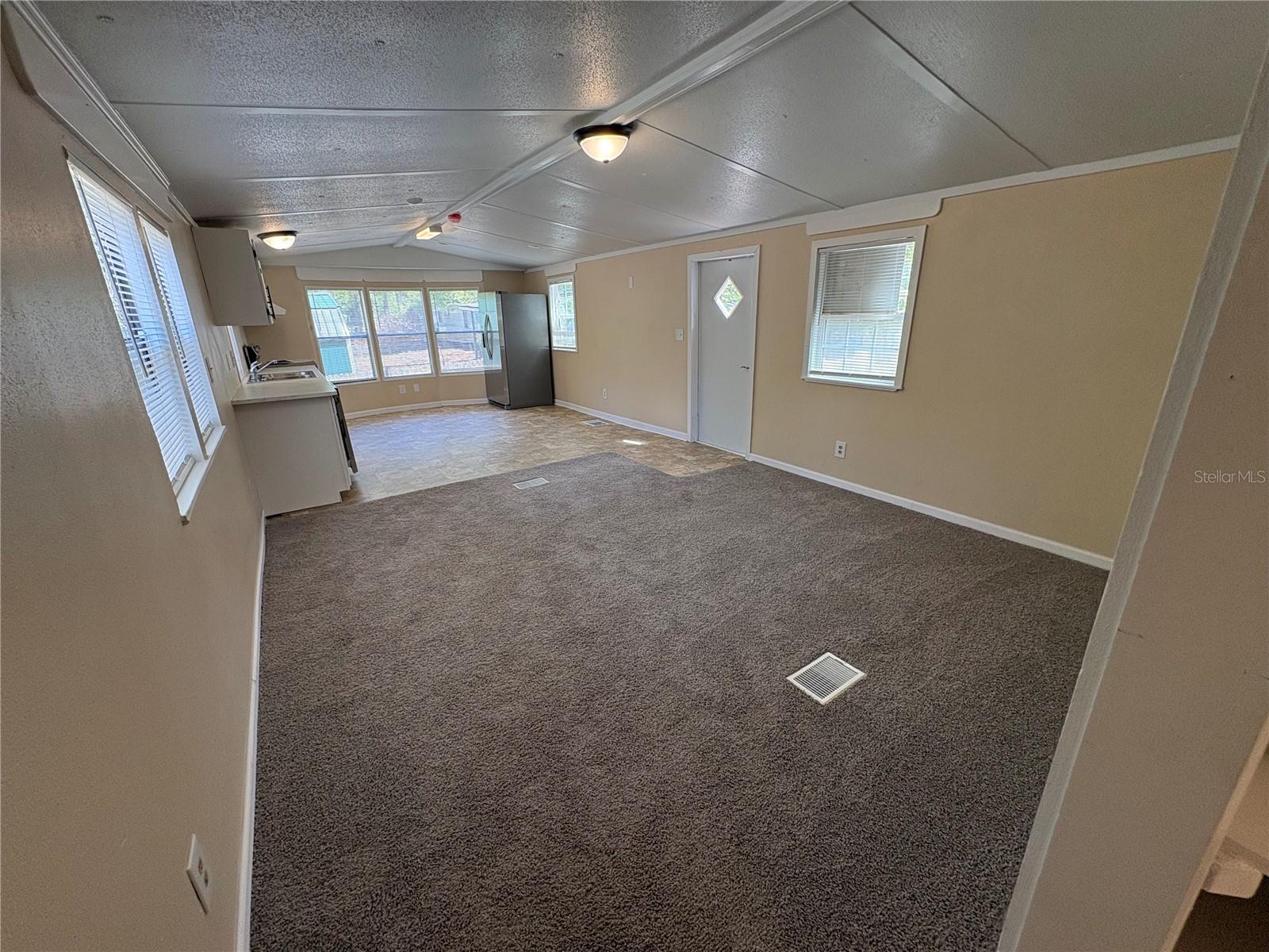 Image 4 of 14 For 10884 Country Haven Drive