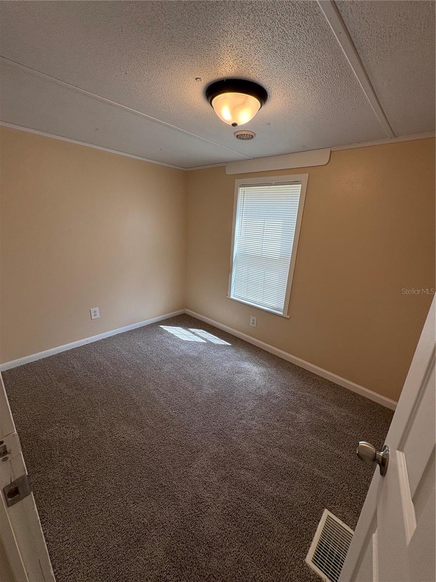 Image 6 of 14 For 10884 Country Haven Drive