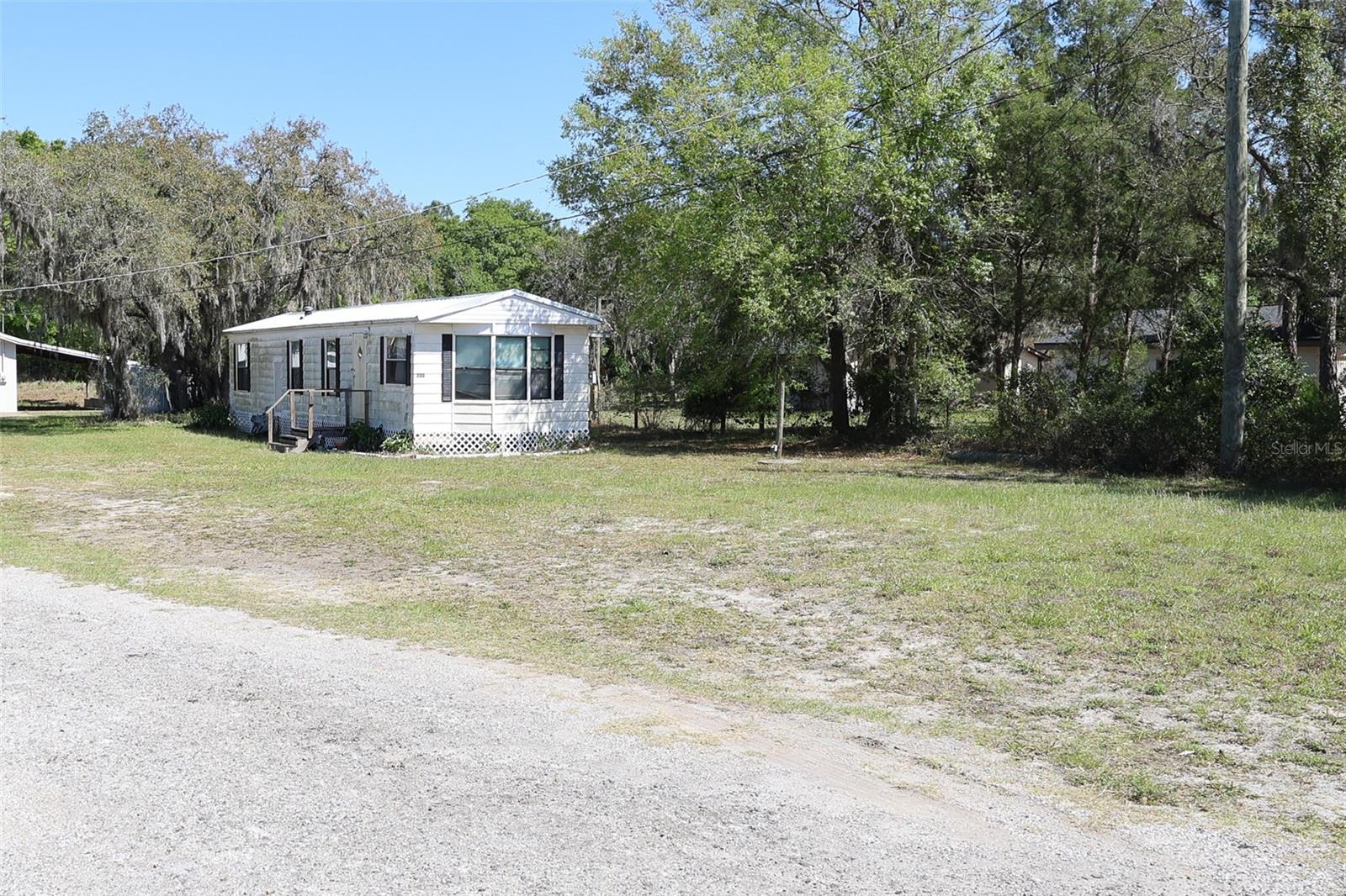 Image 5 of 18 For 220 King Road