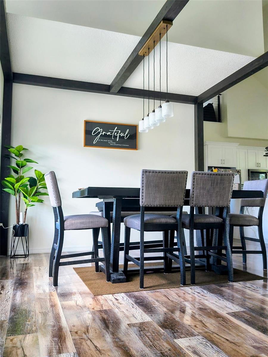 Image 24 of 43 For 1070 Lake Ariana Boulevard