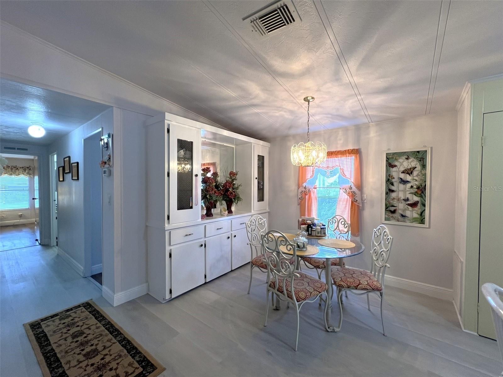 Image 22 of 41 For 2055 Floral Avenue 296