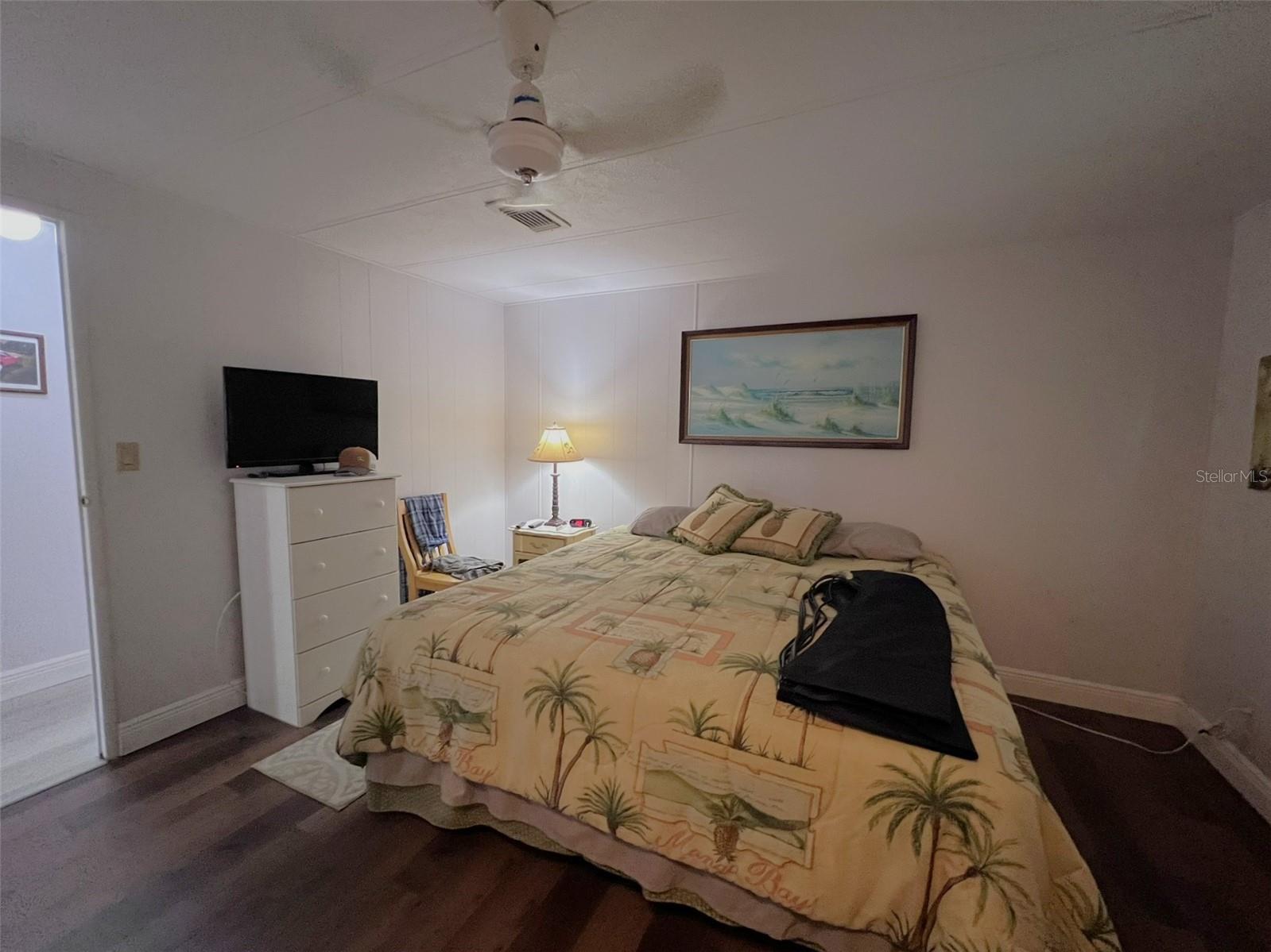 Image 37 of 41 For 2055 Floral Avenue 296