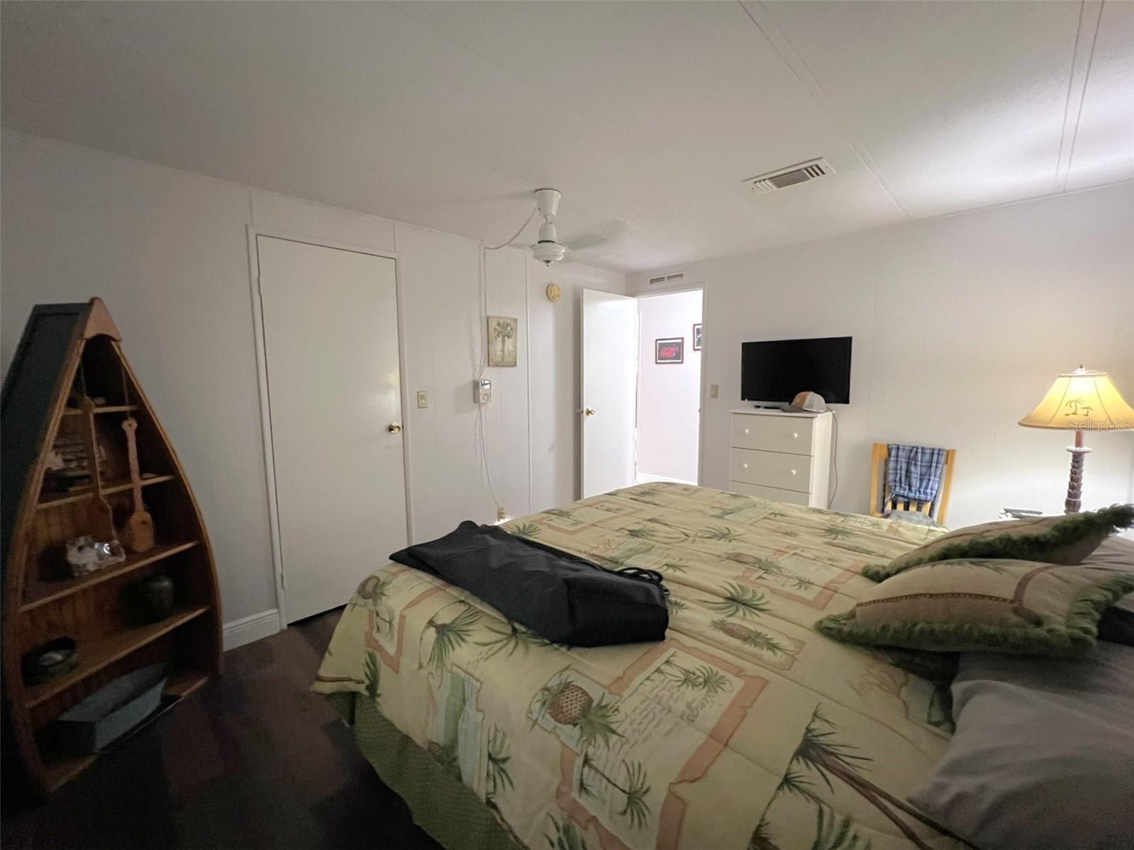 Image 38 of 41 For 2055 Floral Avenue 296