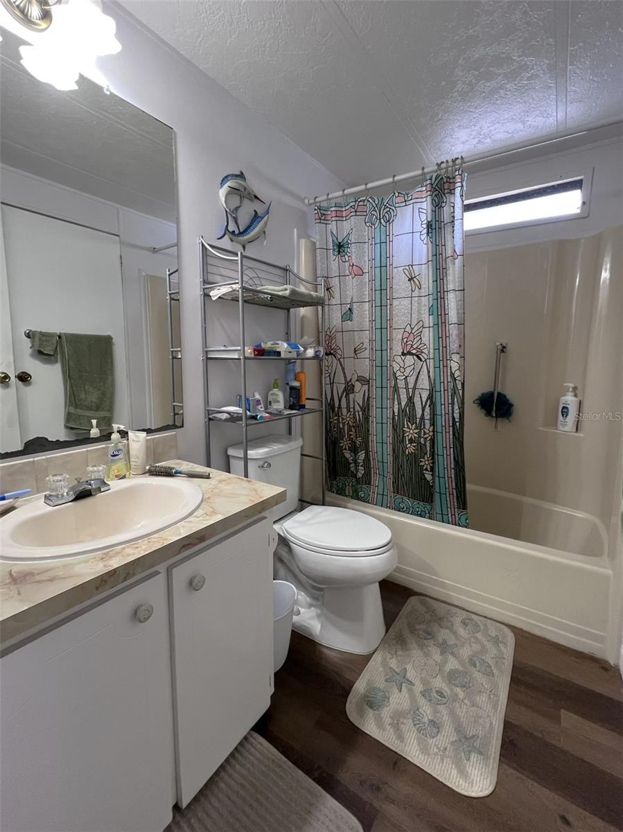 Image 39 of 41 For 2055 Floral Avenue 296