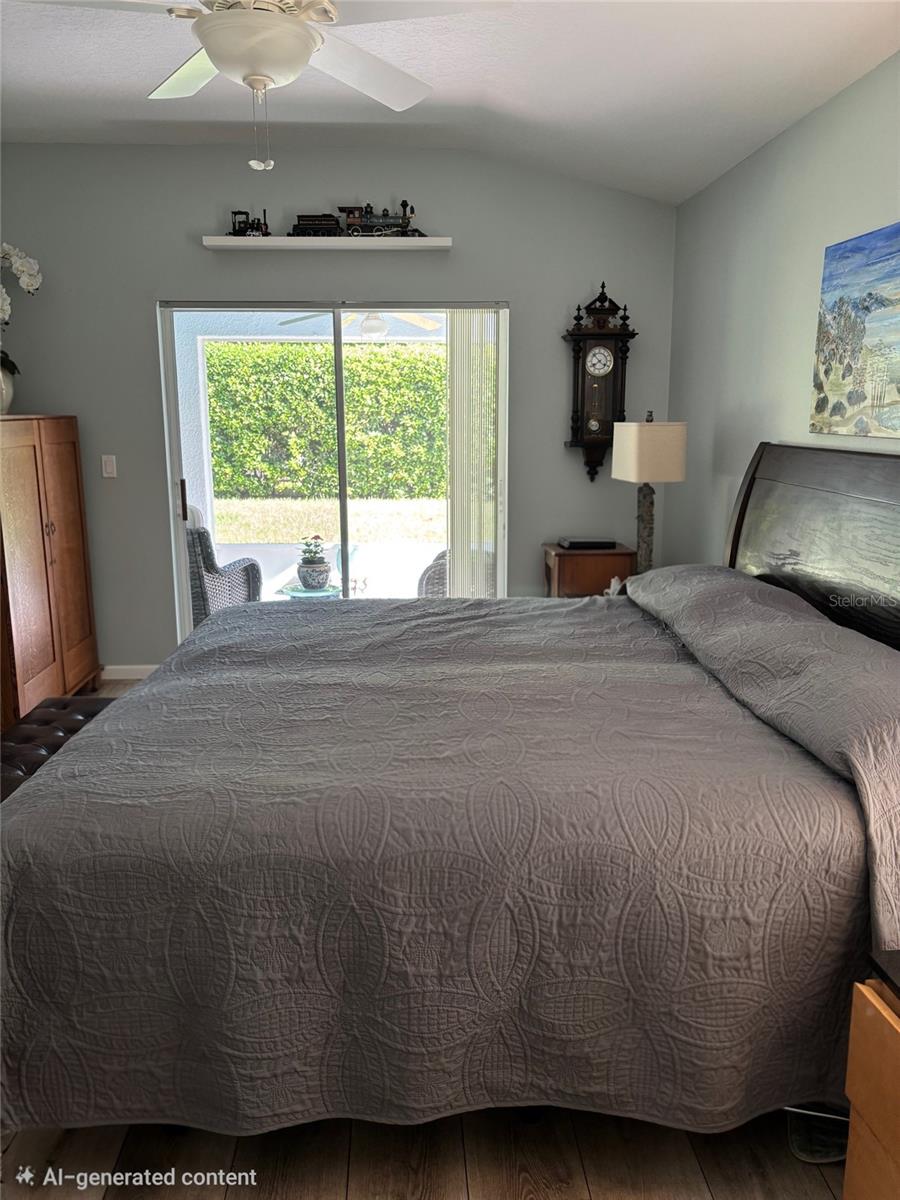 Image 13 of 27 For 4040 Carteret