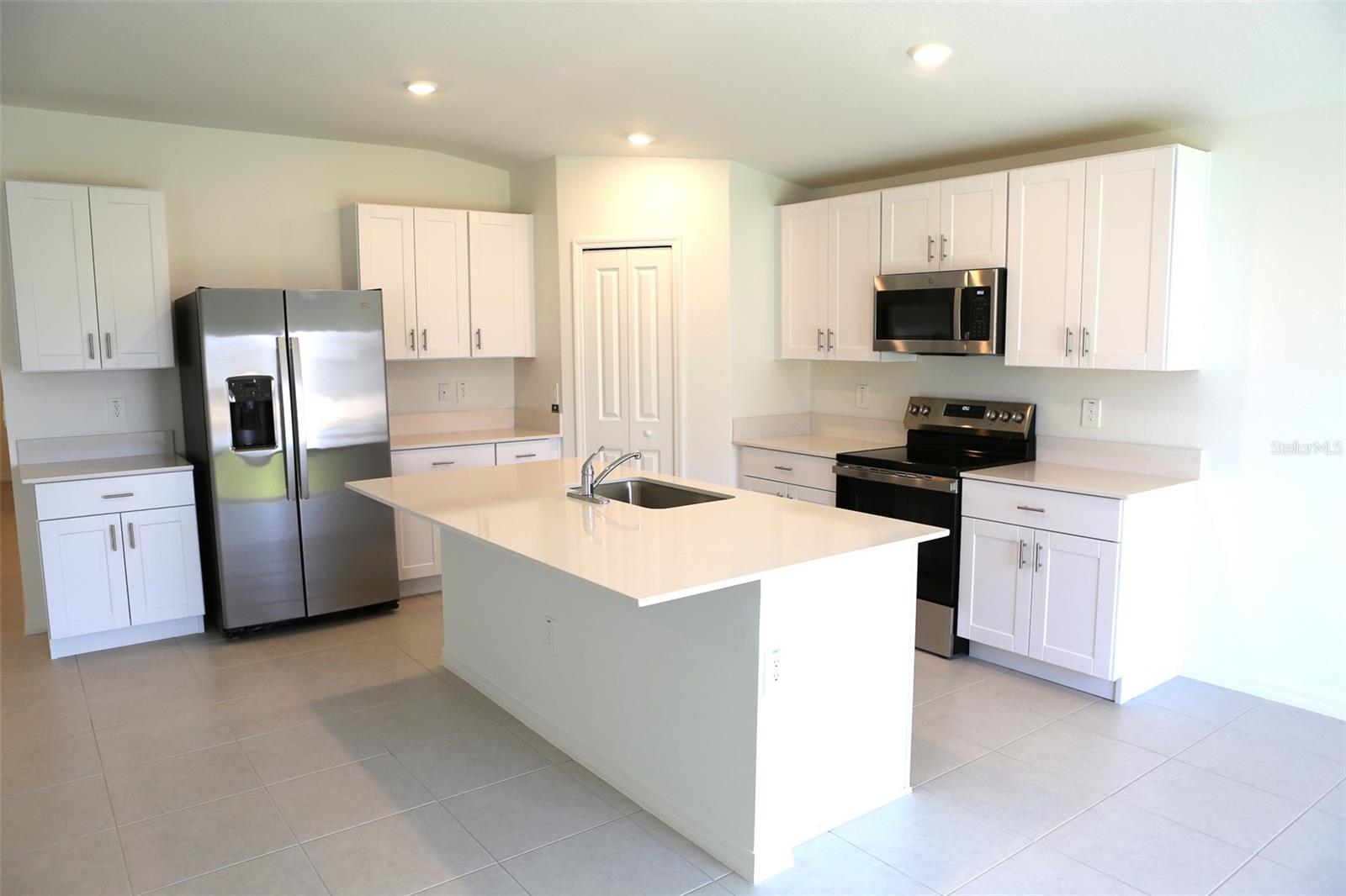 Image 16 of 22 For 4196 Singing Mockingbird Boulevard