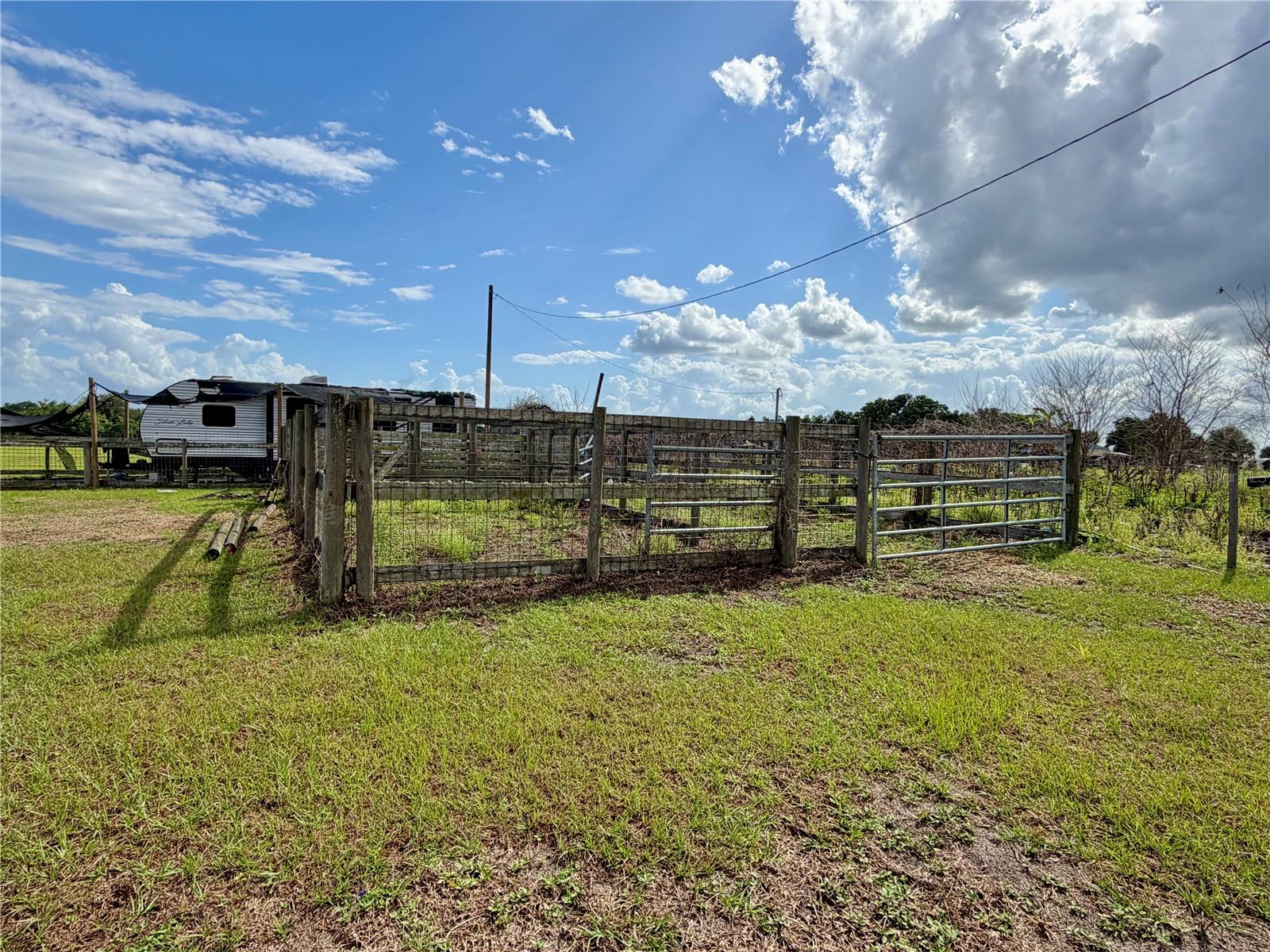 Image 5 of 12 For  St Rd 64  