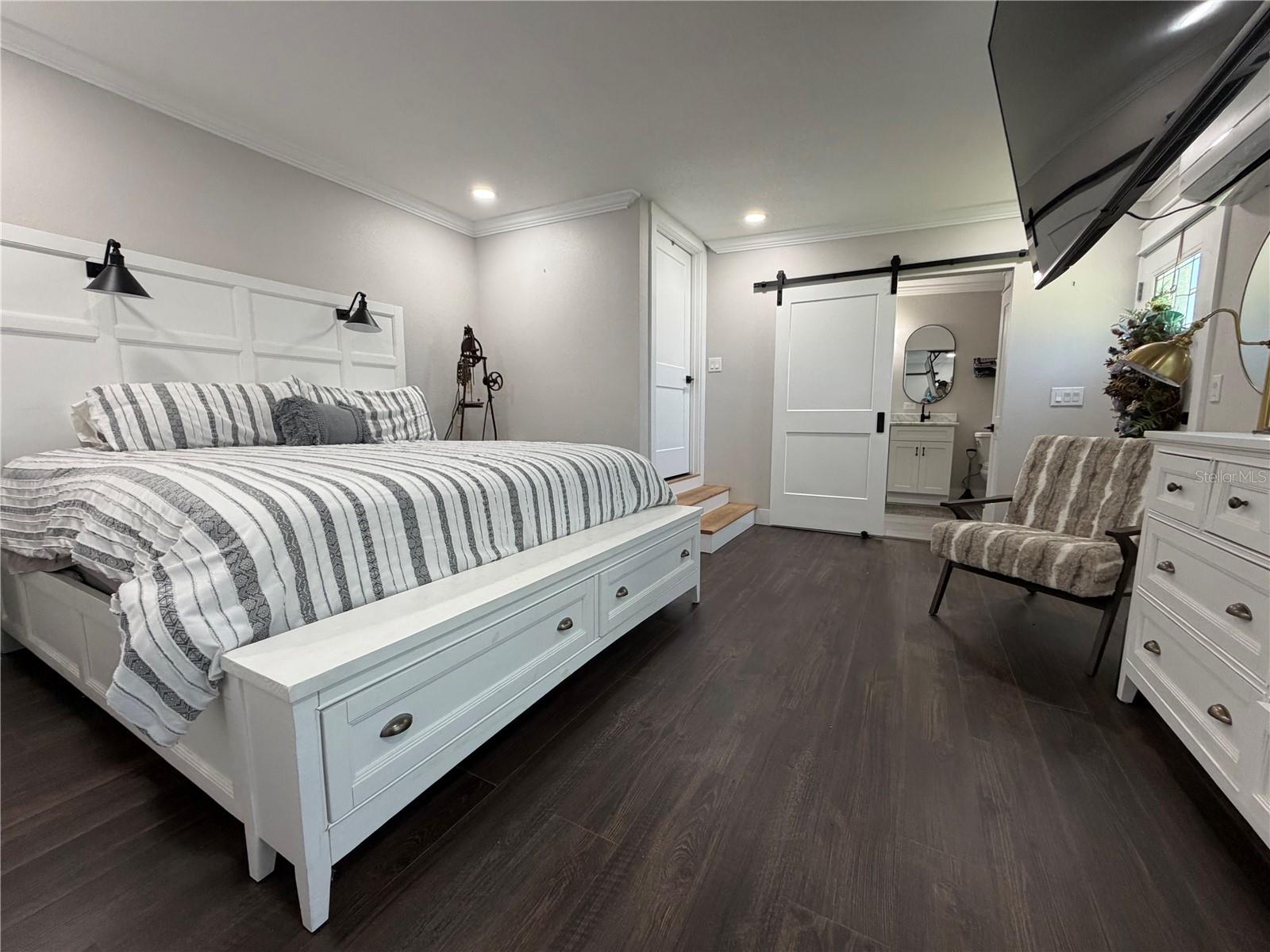 Image 29 of 39 For 1570 Imperial Avenue