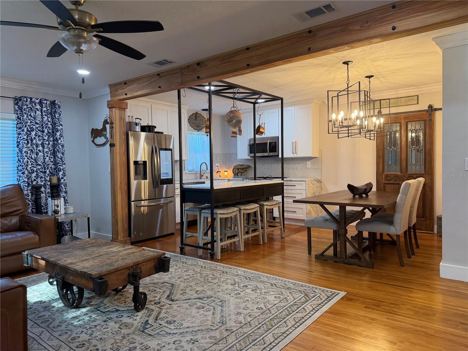 Image 4 of 39 For 1570 Imperial Avenue