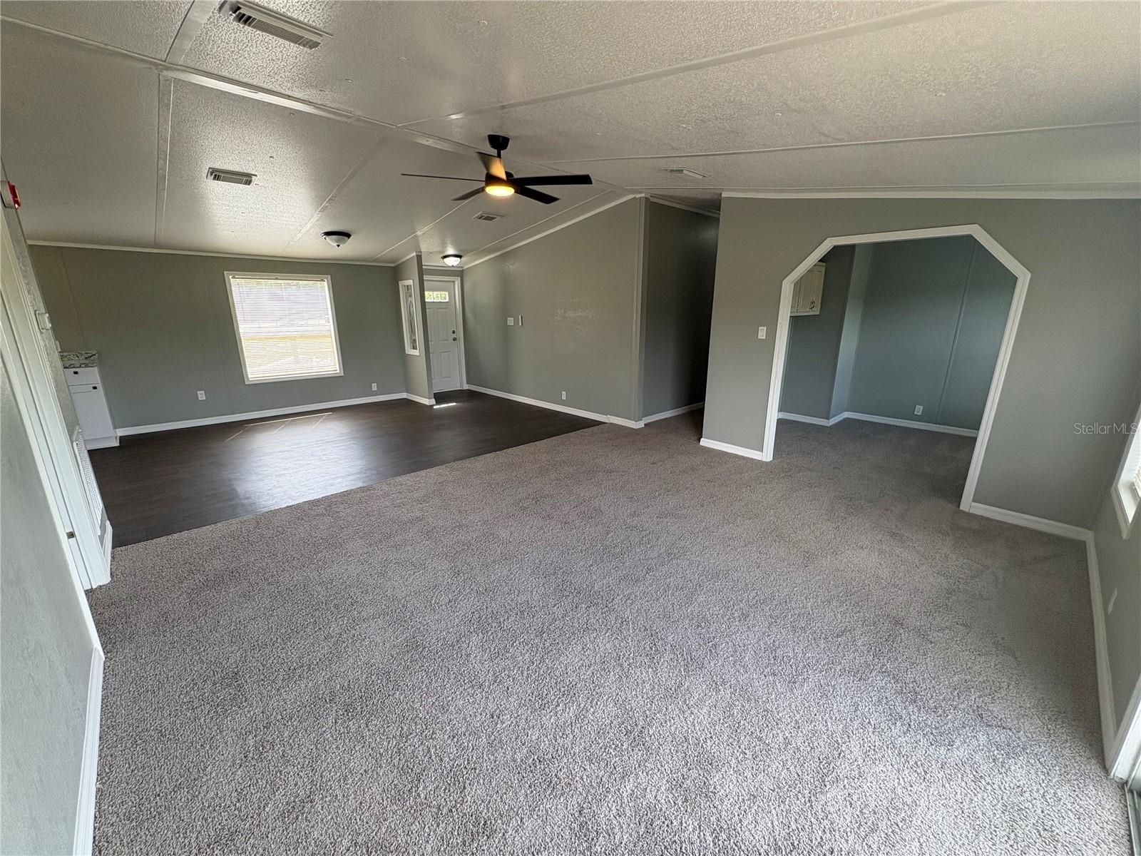 Image 4 of 21 For 10628 Sportsman Trail