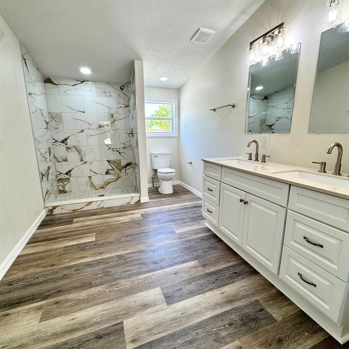 Image 13 of 35 For 4220 Old Dixie Highway