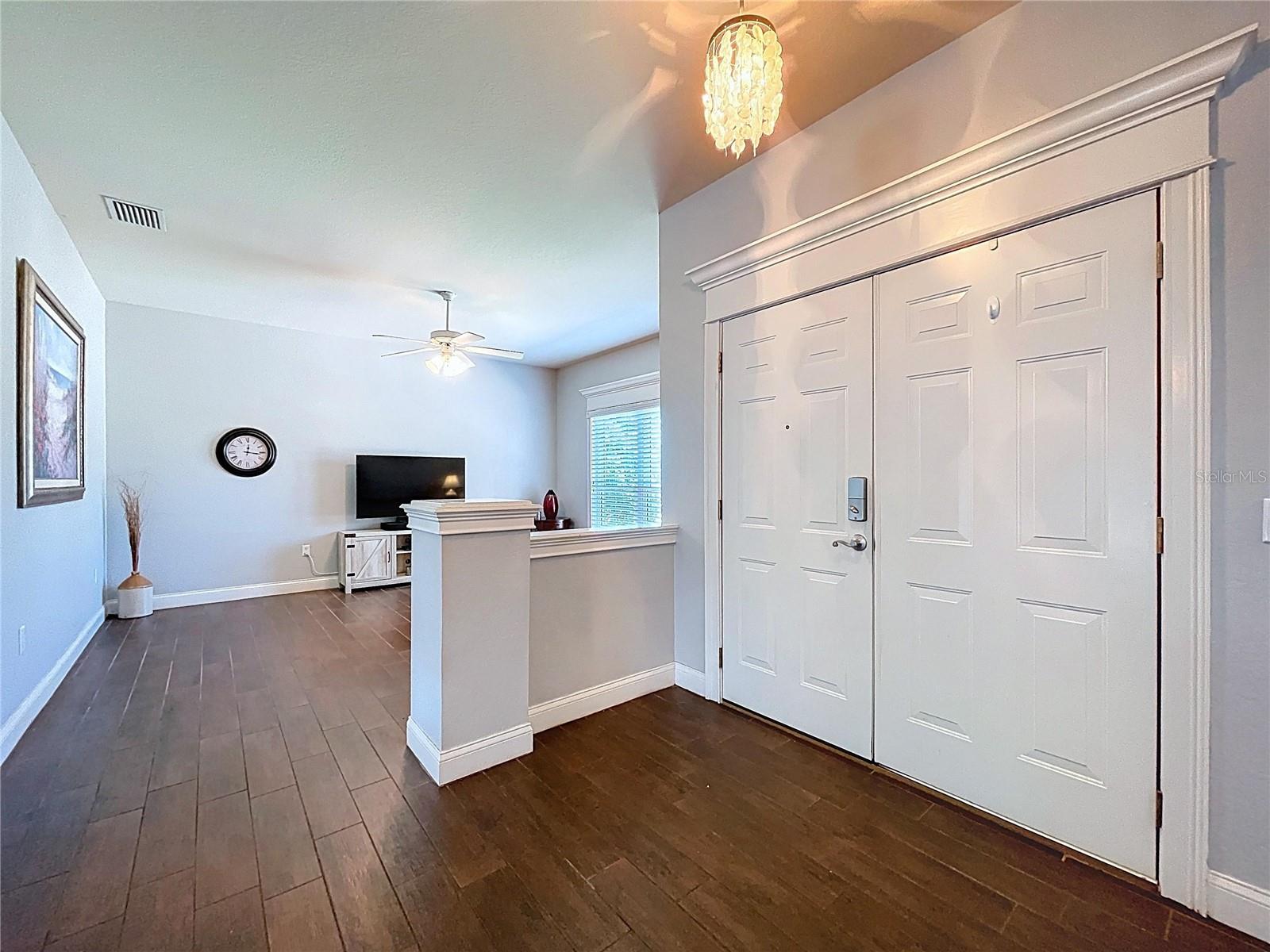 Image 13 of 78 For 408 Talamone Drive