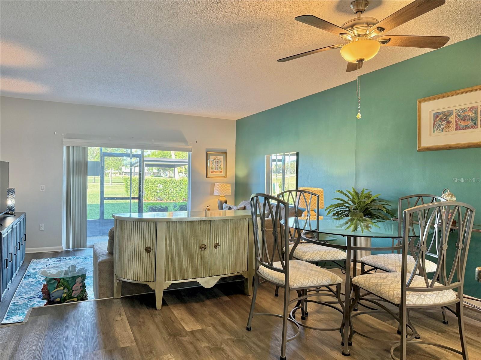 Image 15 of 38 For 3635 Edgewater Drive 3635