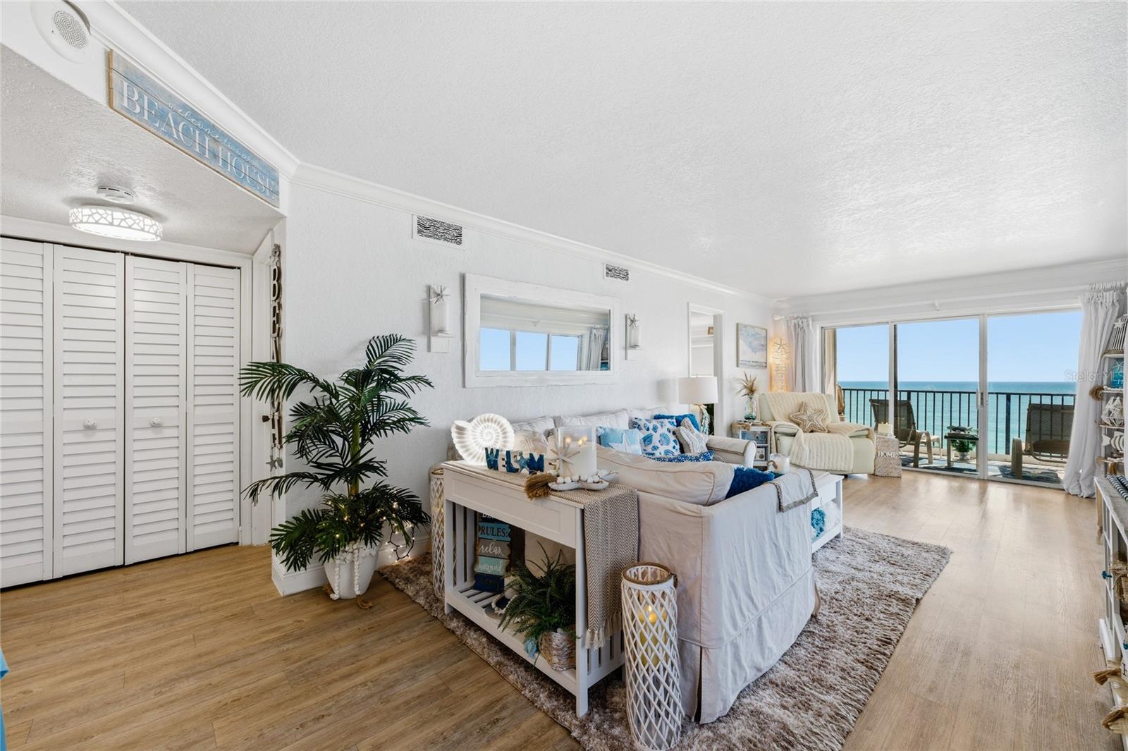 Image 13 of 47 For 6940 Ocean Drive 816a