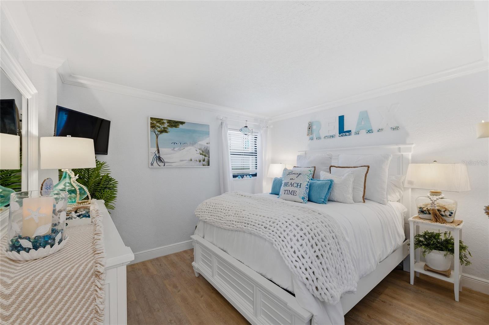 Image 16 of 47 For 6940 Ocean Drive 816a