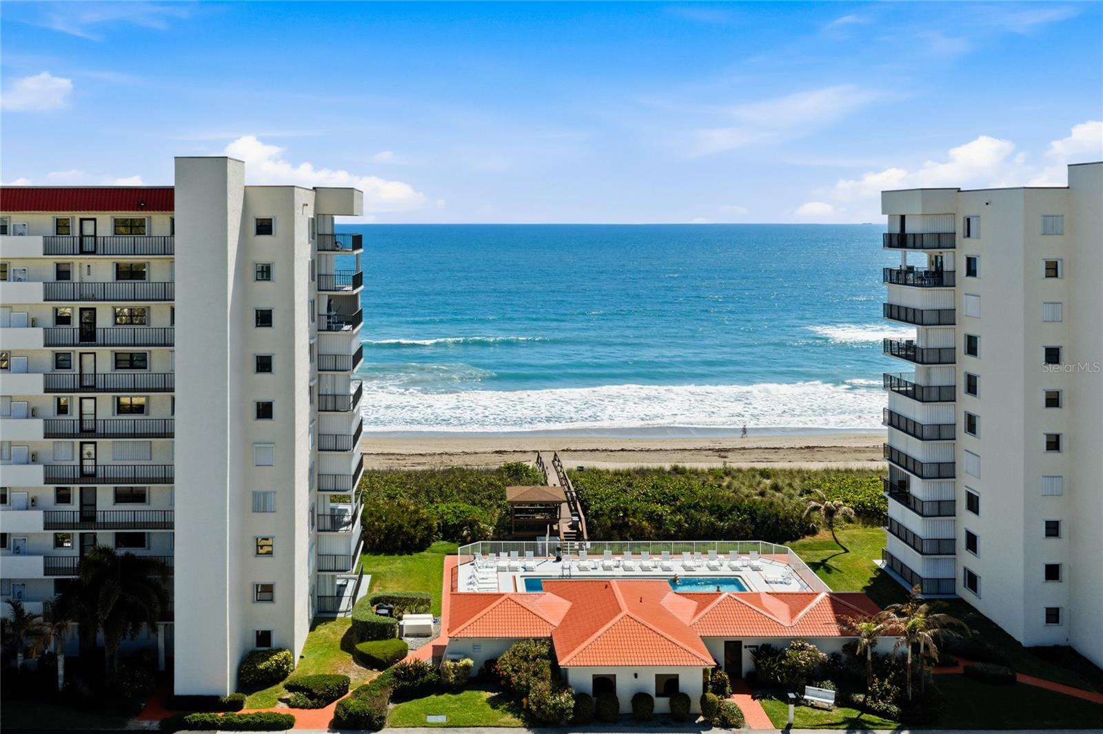 Image 2 of 47 For 6940 Ocean Drive 816a