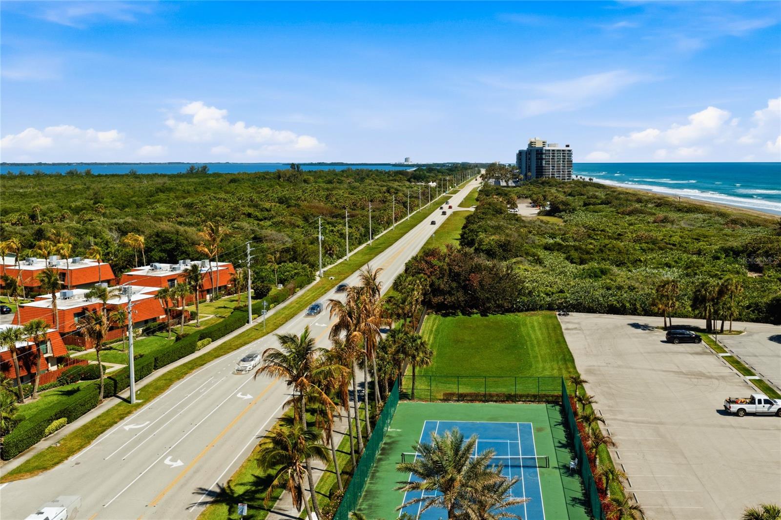 Image 22 of 47 For 6940 Ocean Drive 816a