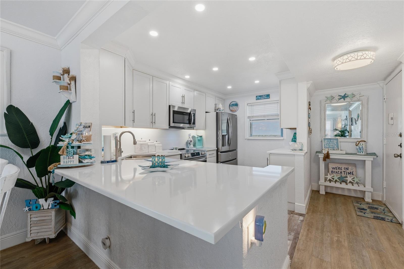 Image 4 of 47 For 6940 Ocean Drive 816a