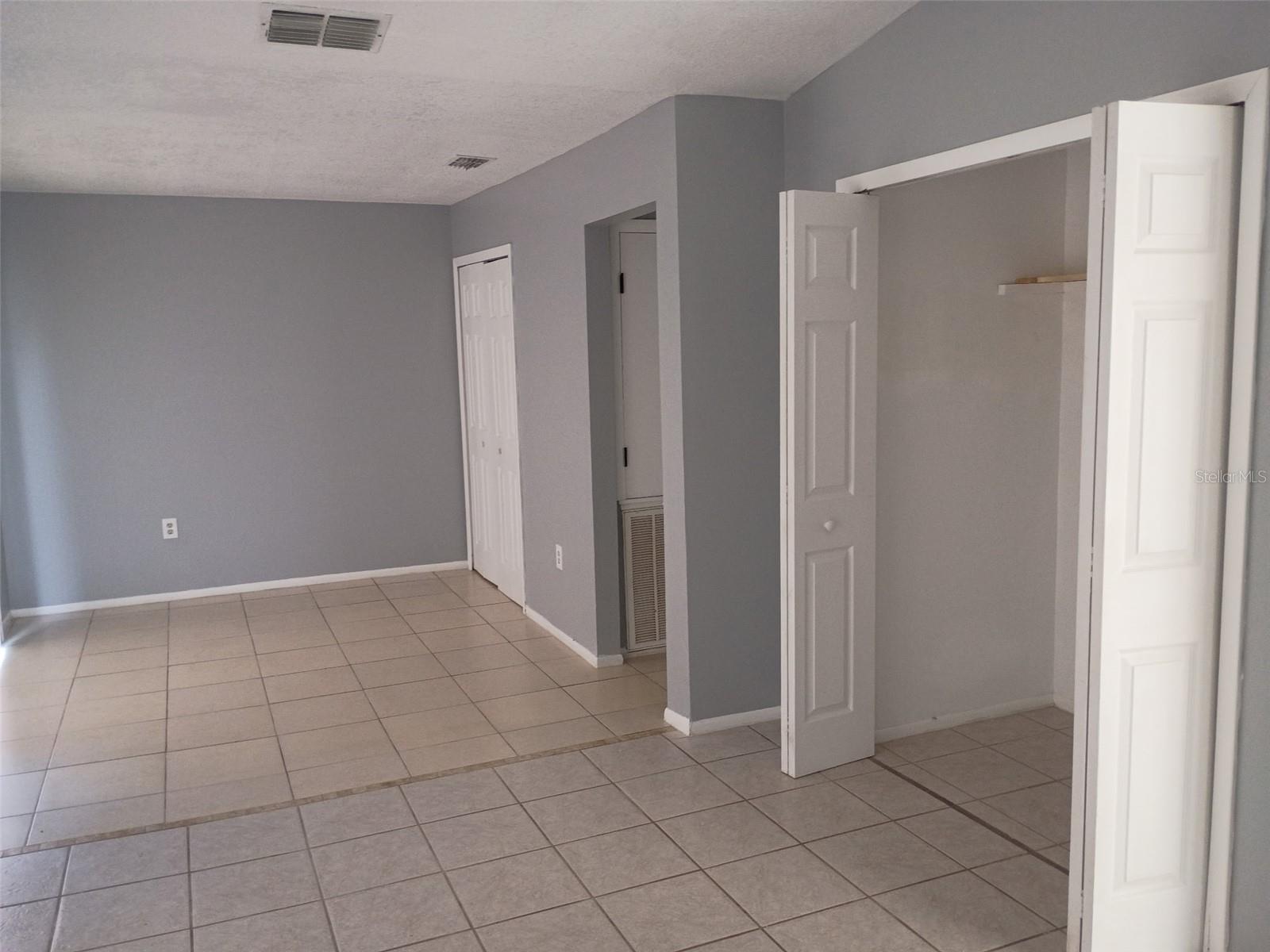 Image 10 of 22 For 1359 Primrose Court