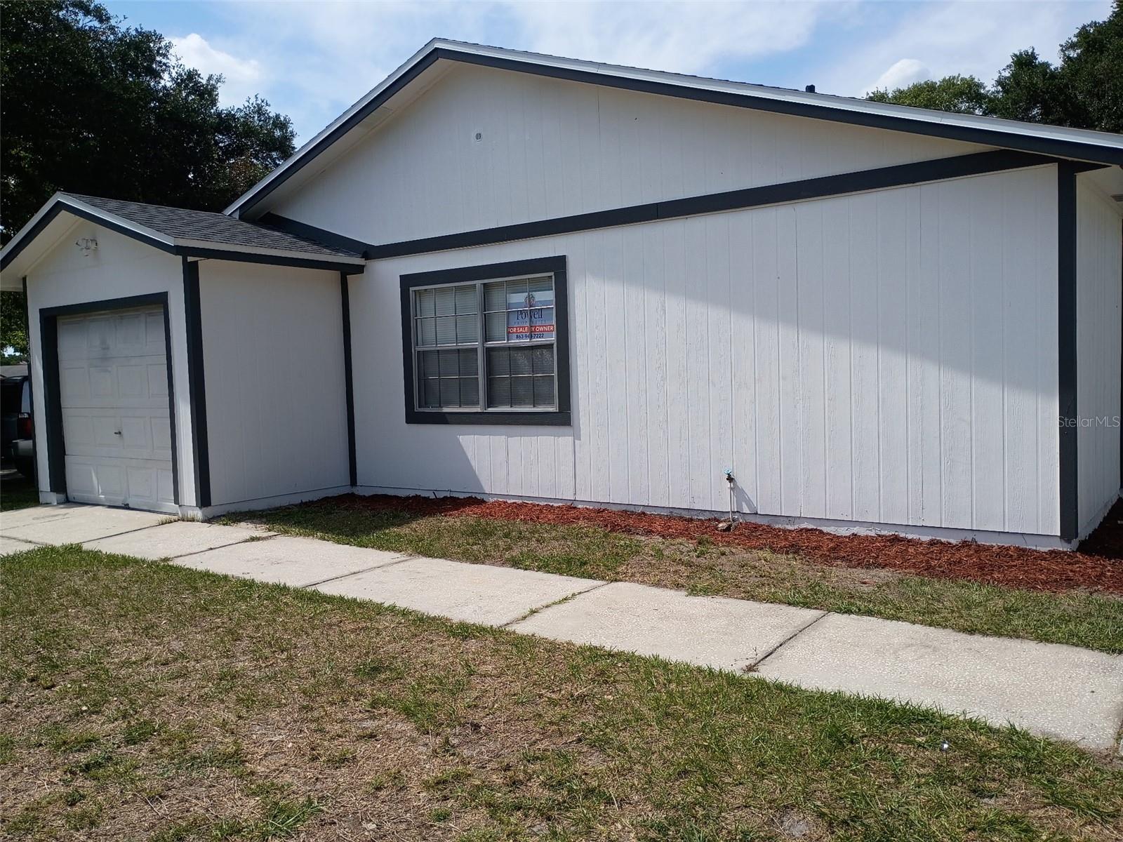 Image 21 of 22 For 1359 Primrose Court