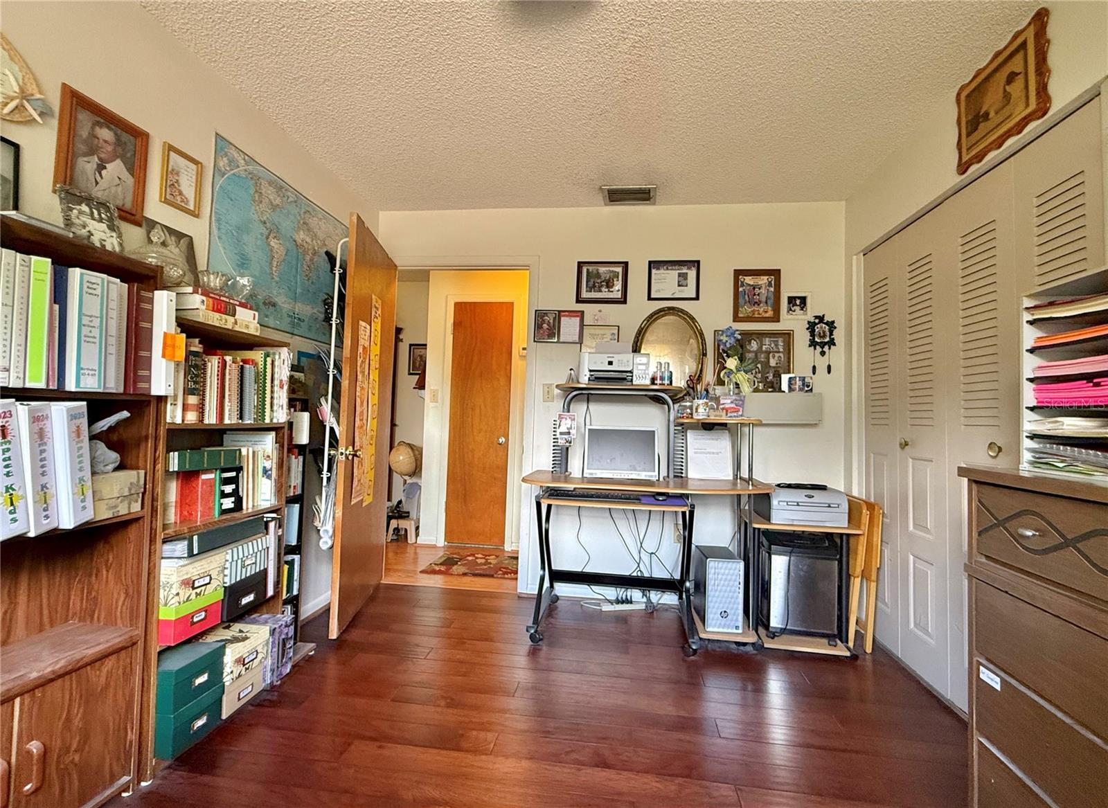 Image 20 of 25 For 131 Willow Street