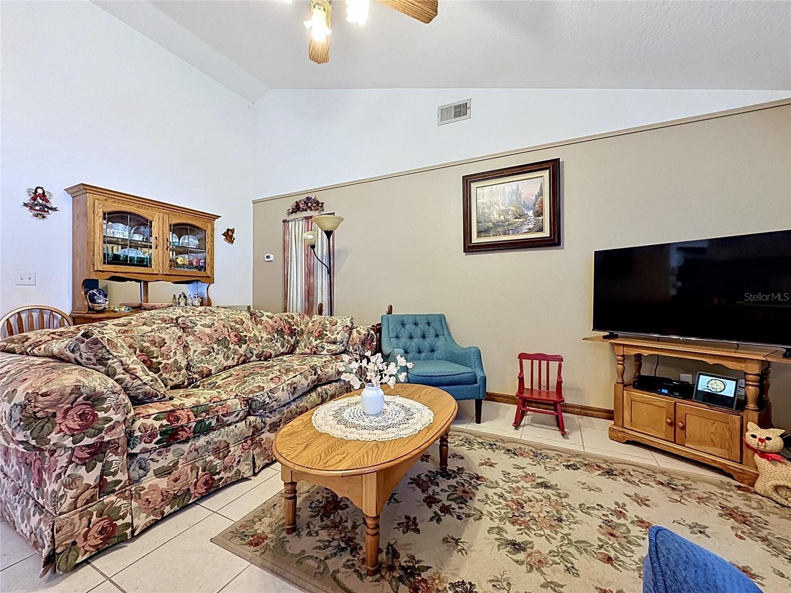 Image 26 of 70 For 1681 Spring Ridge Circle