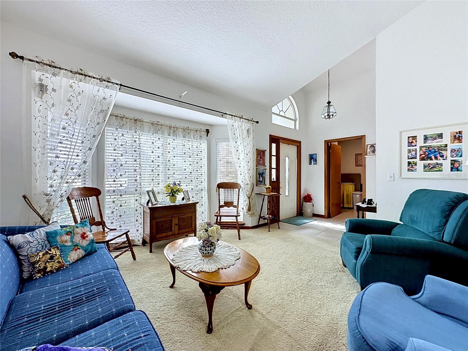 Image 6 of 70 For 1681 Spring Ridge Circle