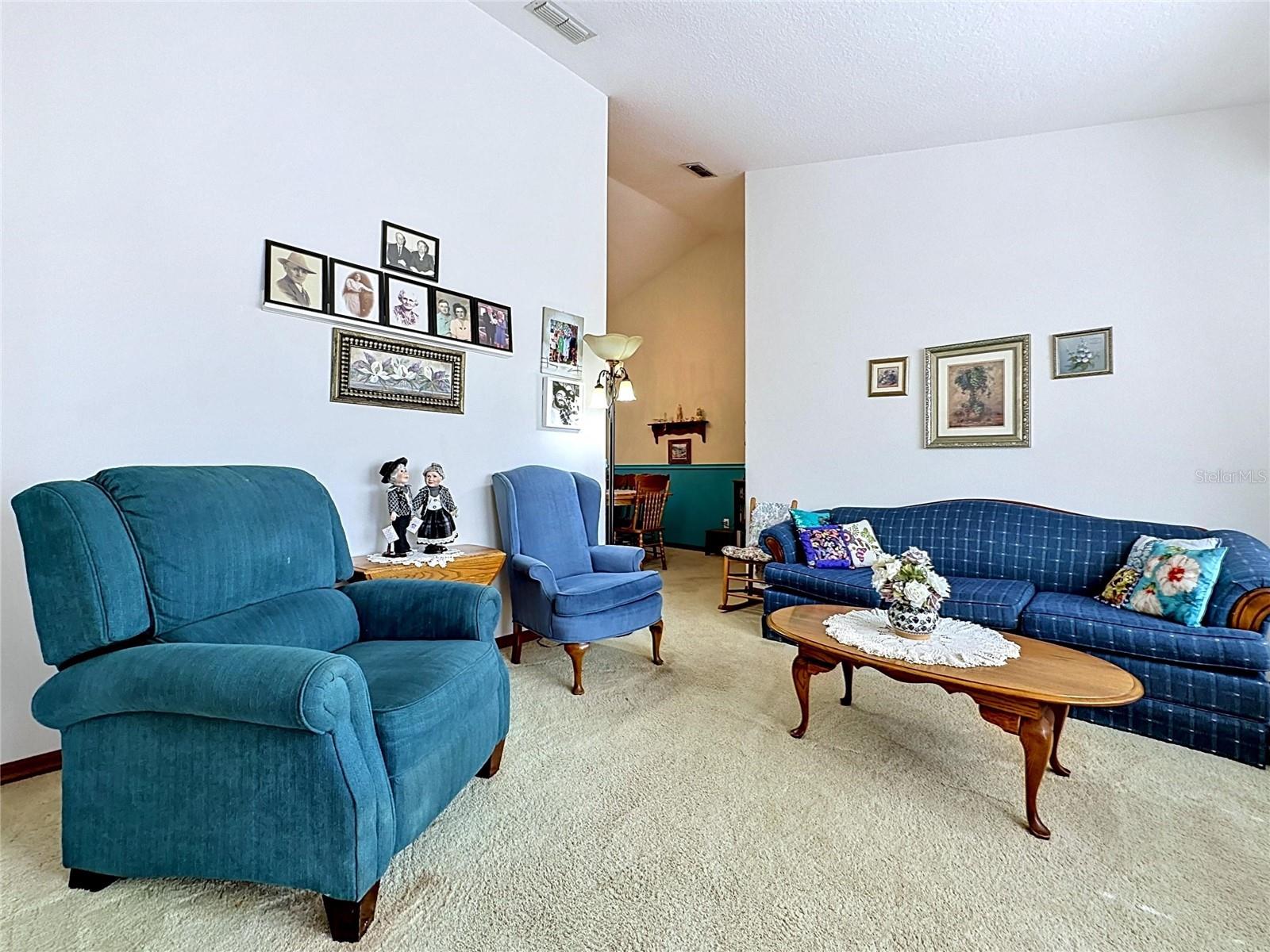 Image 7 of 70 For 1681 Spring Ridge Circle