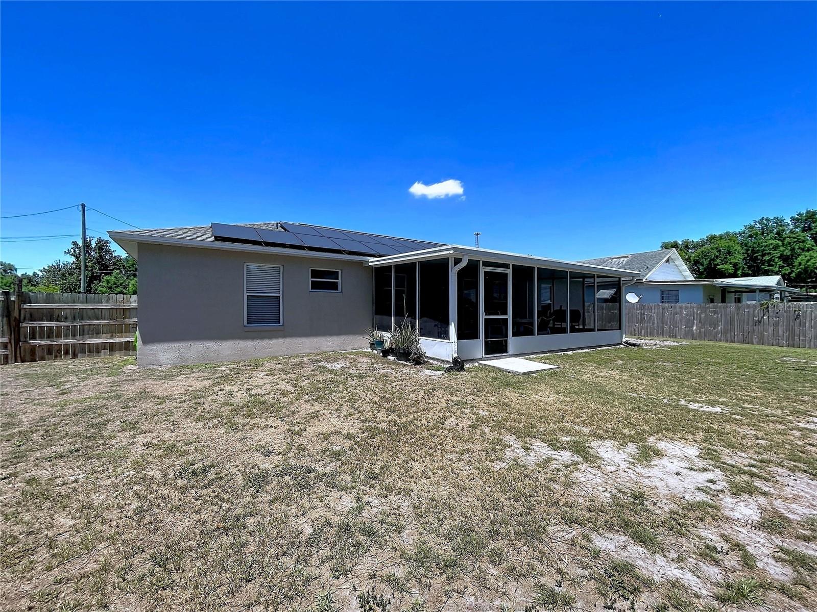 Image 41 of 44 For 1415 Stuart Street