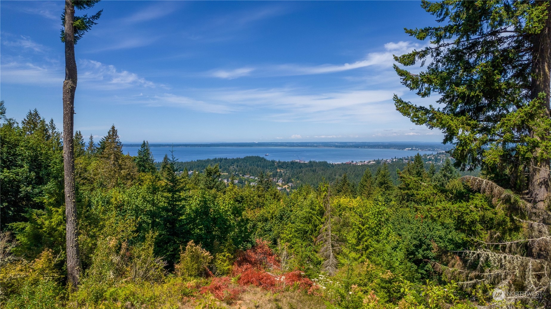 Image 10 of 40 For 1697 Chuckanut Crest Drive