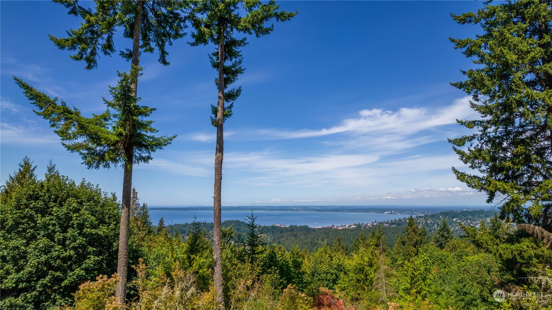 Image 11 of 40 For 1697 Chuckanut Crest Drive