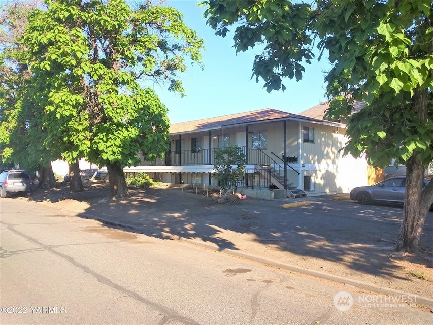 Details for 702 2nd Street, Yakima, WA 98902