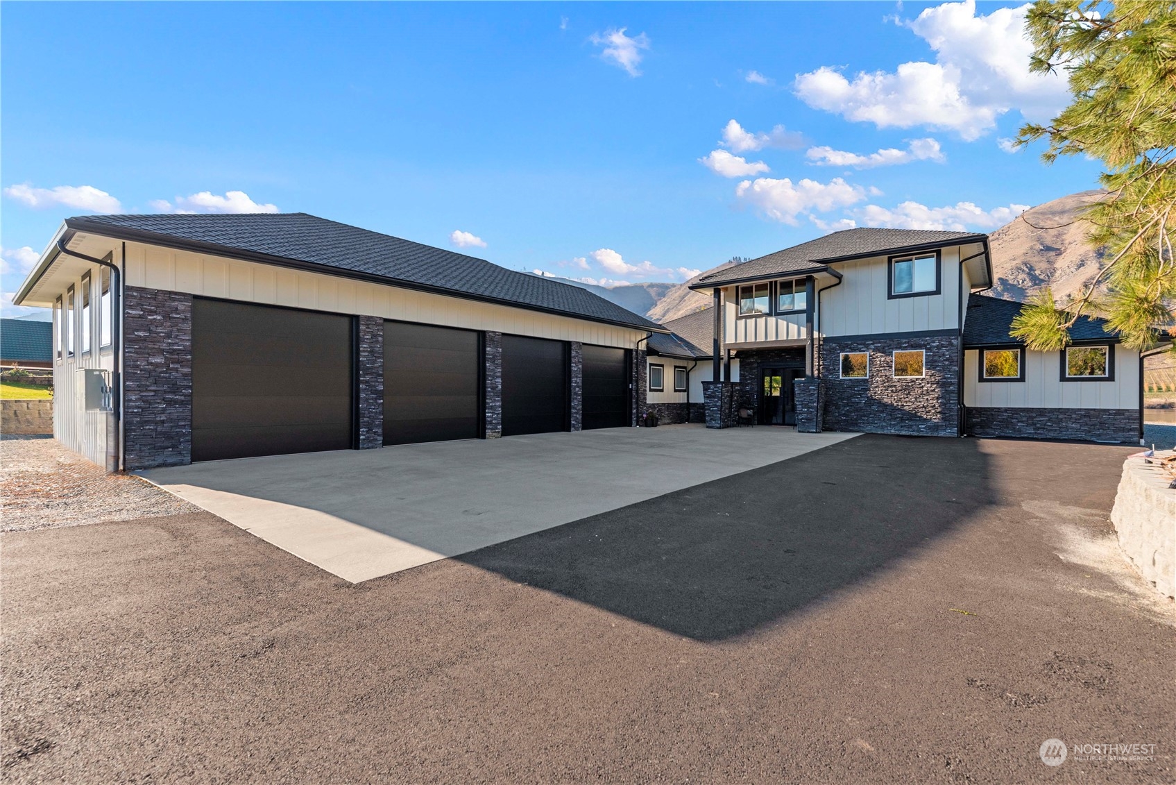 Details for 27 New Horizon Drive, Orondo, WA 98843