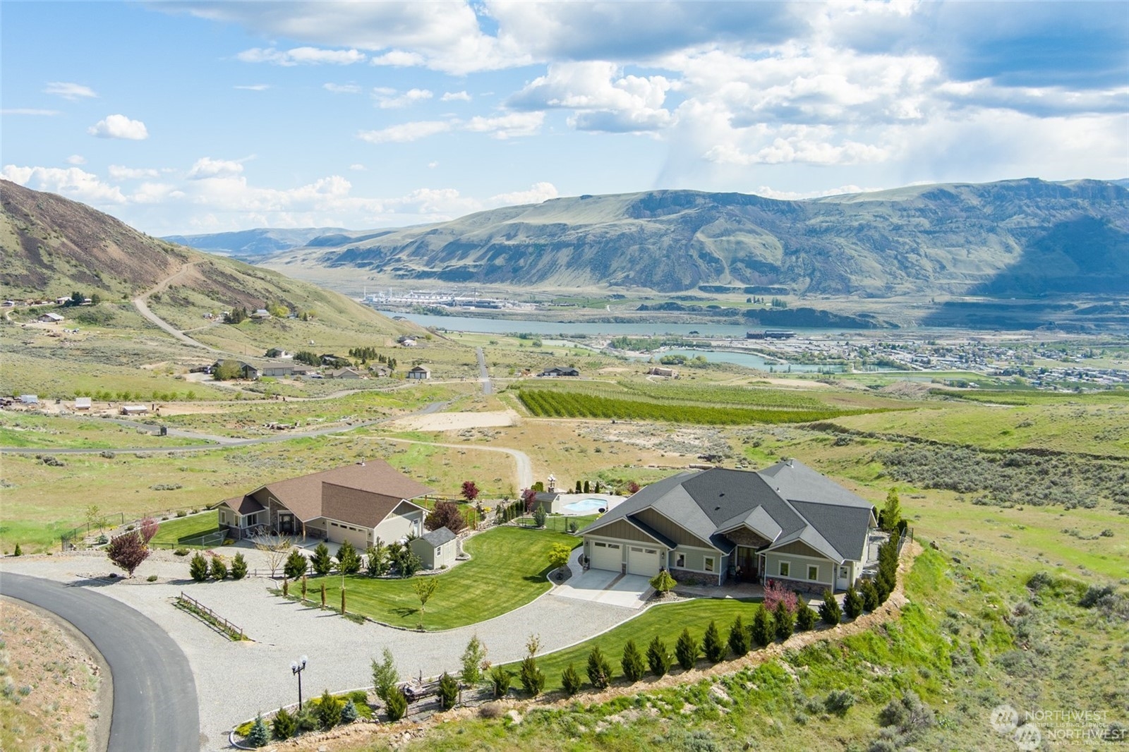 Details for 44 Sageland Road, East Wenatchee, WA 98802