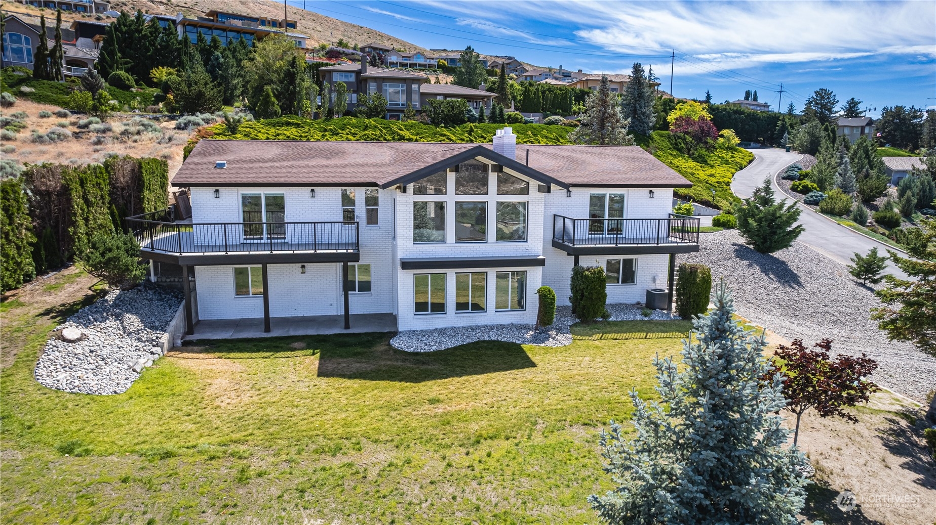 Details for 2213 Devon Avenue, East Wenatchee, WA 98802