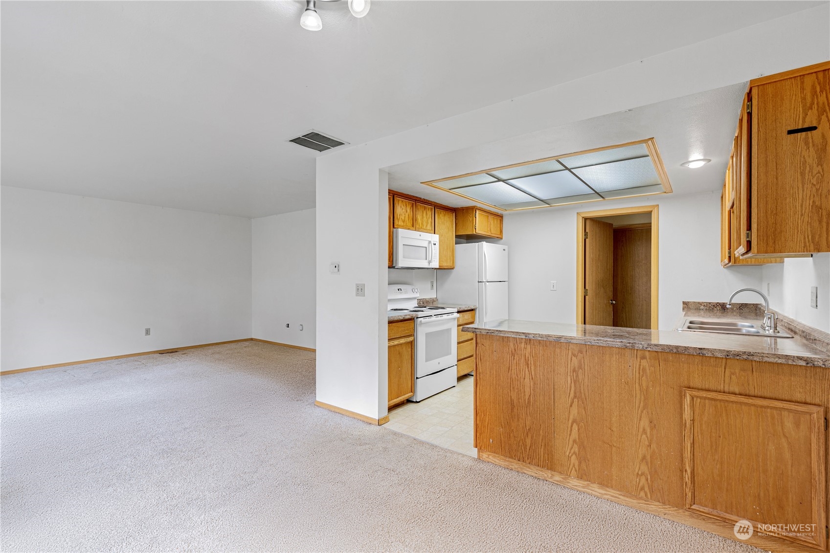 Image 13 of 22 For 5705 92nd Street Ct E D