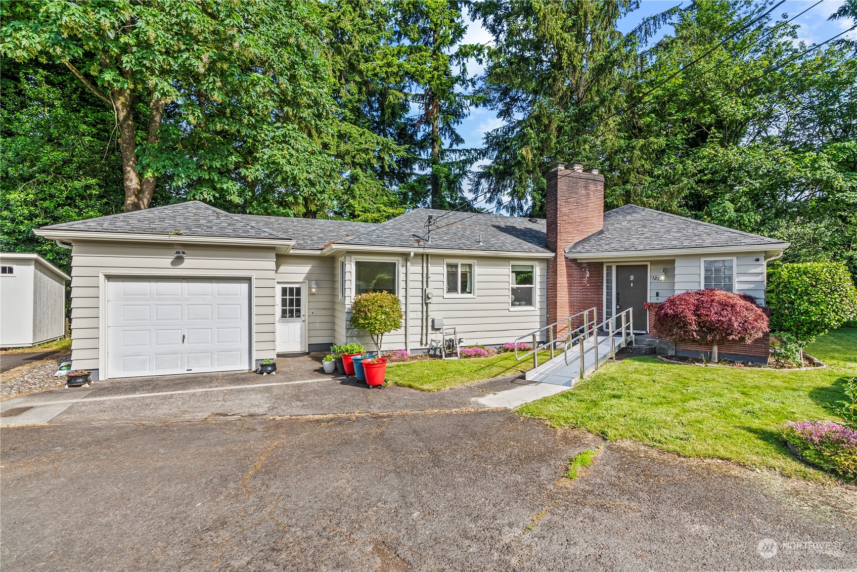 Details for 1211 7th Avenue, Kelso, WA 98626