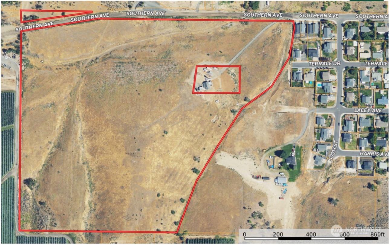 Details for 3692 Fassett Road, Selah, WA 98942