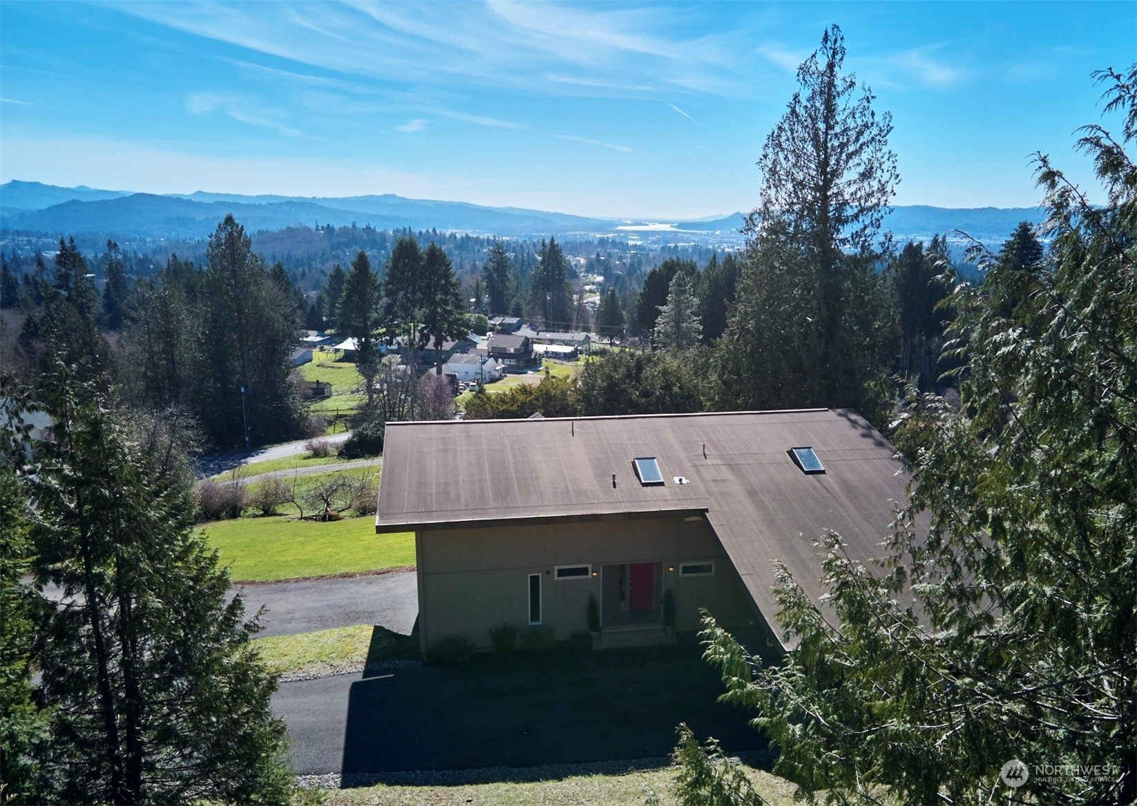 Details for 3837 Columbia Heights Road, Longview, WA 98632