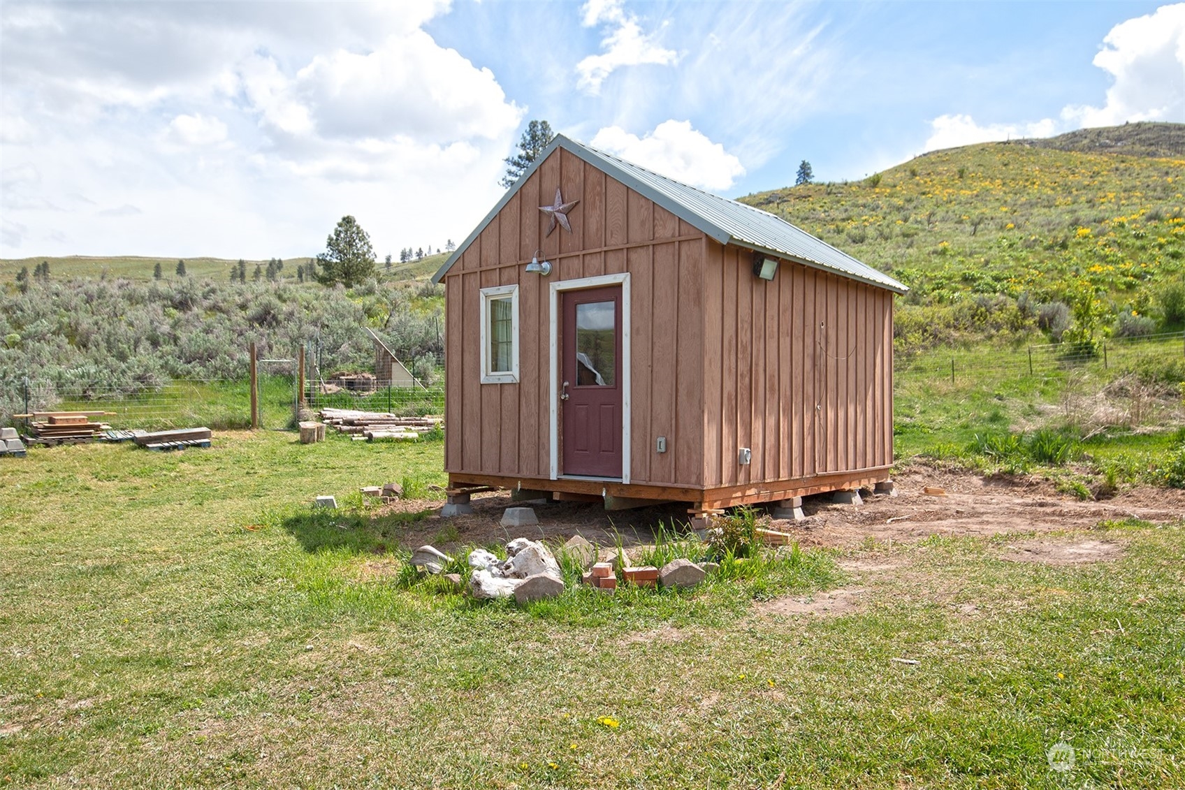 Details for 3 Truman Road, Methow, WA 98834