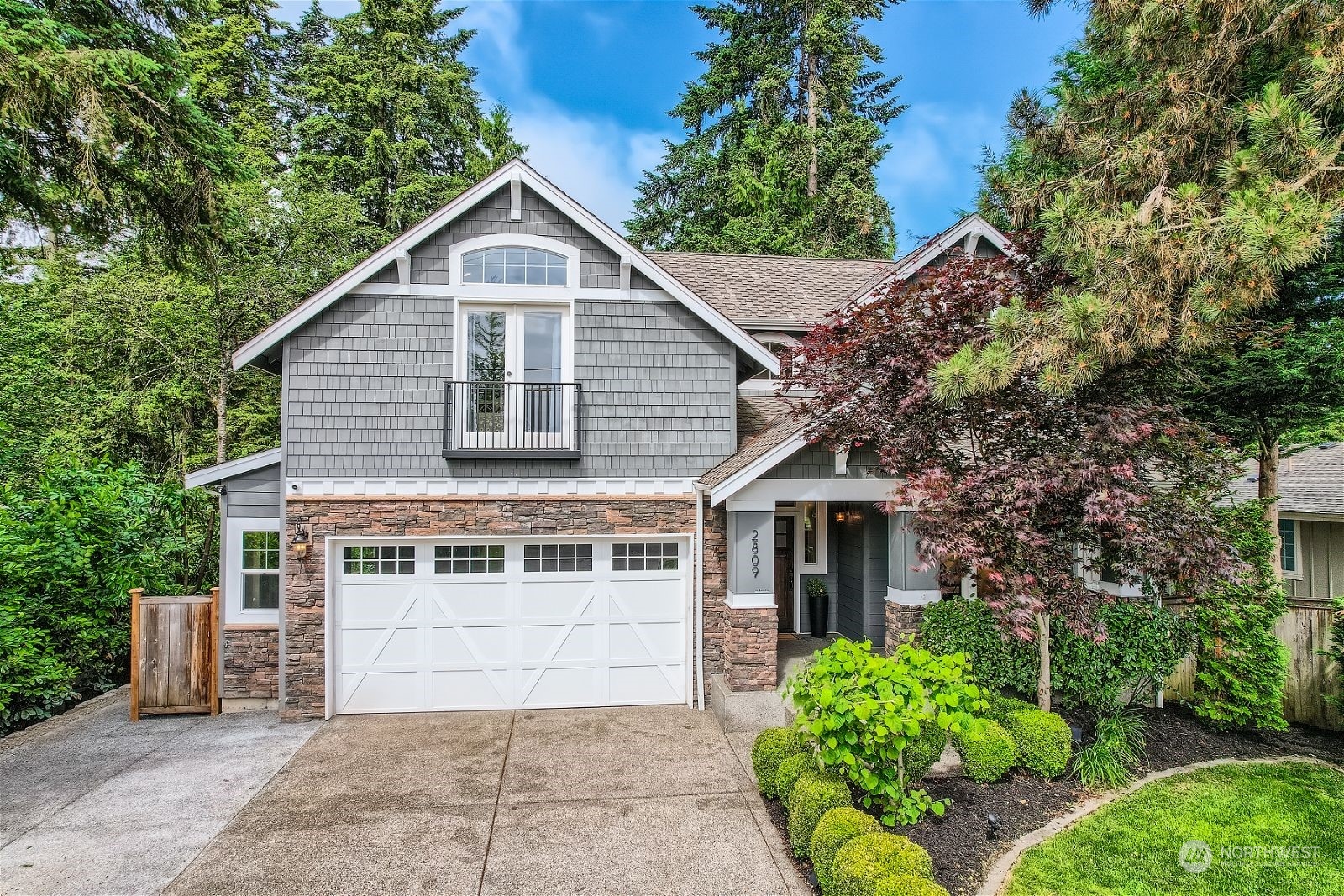 Details for 2809 110th Avenue Se, Bellevue, WA 98004